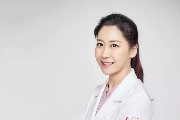 What is Elasticum Thread Lift? Q&A with Dr. Kim Jiyeon in Korea