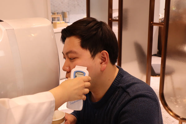 Skincare Tips for Men: Start with a Korean skin analysis!